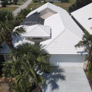 Tuscany | Polar White | 01